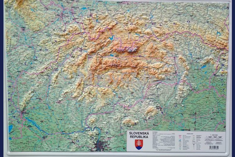 Slovensko - plastická mapa 103 x 73 cm